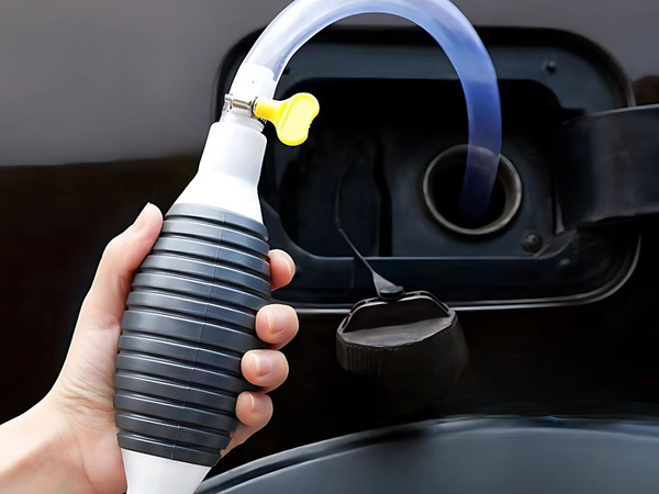 PUMP FOR DRAINING FUEL WATER OIL OIL HAND PUMP SET 2M HOSE CLAMPS