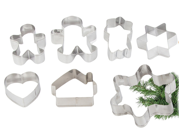 Emporte-pièces pour pain d'épice biscuits de noël 15 pcs. A cuire