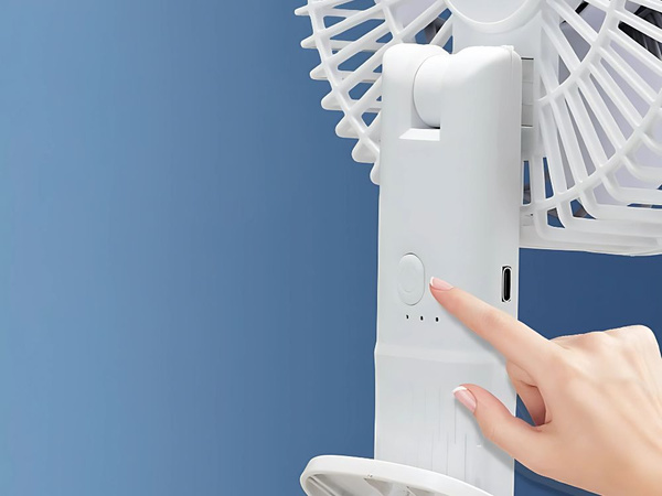 Namizni ventilator stoječa sponka 3 hitrosti brezžična ročna