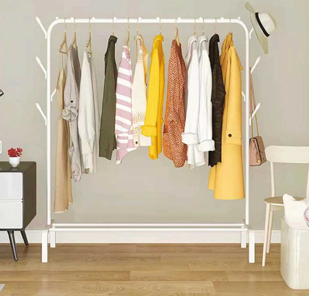 CLOTHES HANGER WITH 8 HOOKS WHITE