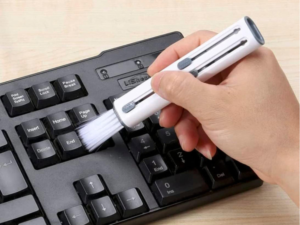 Kit de nettoyage pour combinés téléphoniques