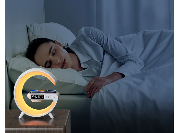 Luz led rgb gaming cargador inducción altavoz despertador radio reloj