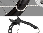 Pliers spanner to unbolt bicycle chain pinchers
