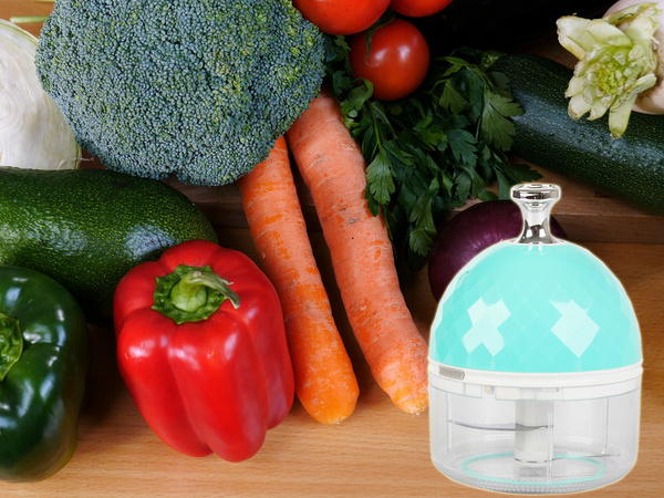 Electric garlic vegetable chopper
