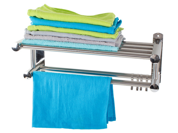 Stenska polica za tuširanje v kopalnici