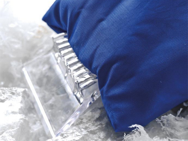 Car window scraper with snow glove soft handle