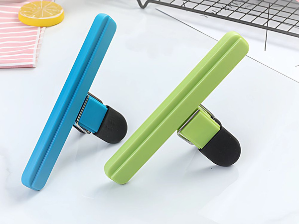 Maisto produktų pakuočių maišelių segtukų rinkinys 6 vnt., spalvoti