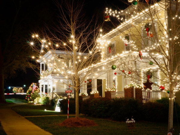 Sapin de noël intérieur blanc chaud 500 leds 7 programmes