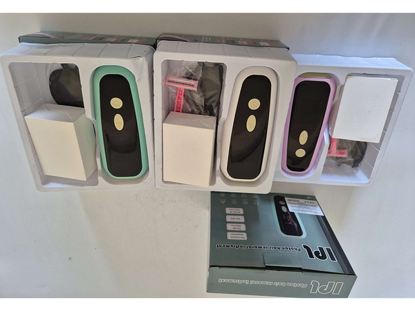Schmerzfreier ipl-laser-haarentferner für die bikini-region und den ganzen körper set mit schutzbrille