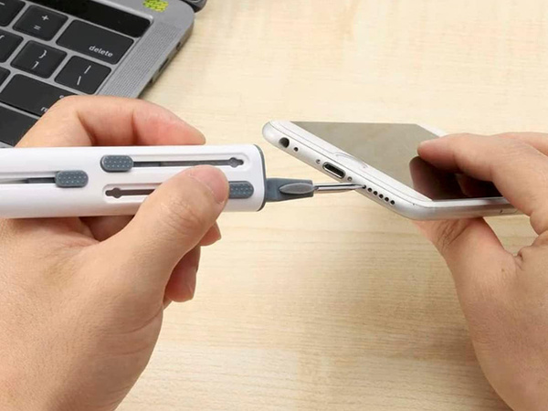 Puhastuskomplekt telefonitorude jaoks