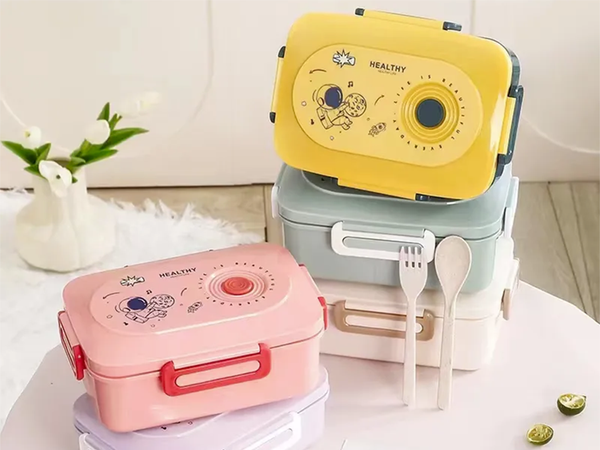 Lunchbox hommikusöögi konteiner lõunasöögi lahtritega söögiriistad