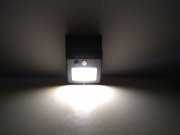 Lampa solarna cob czujnik ruchu sensor wodoodporna